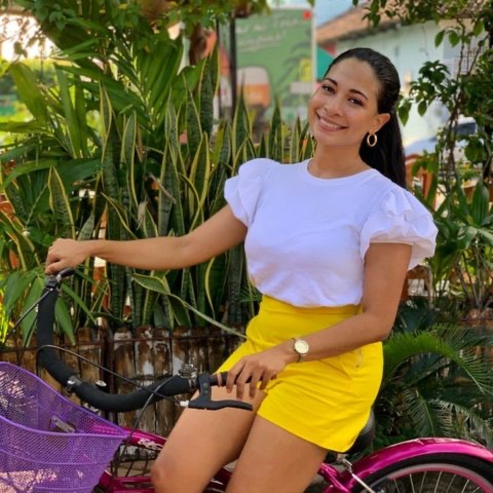 Meet your Posher, María